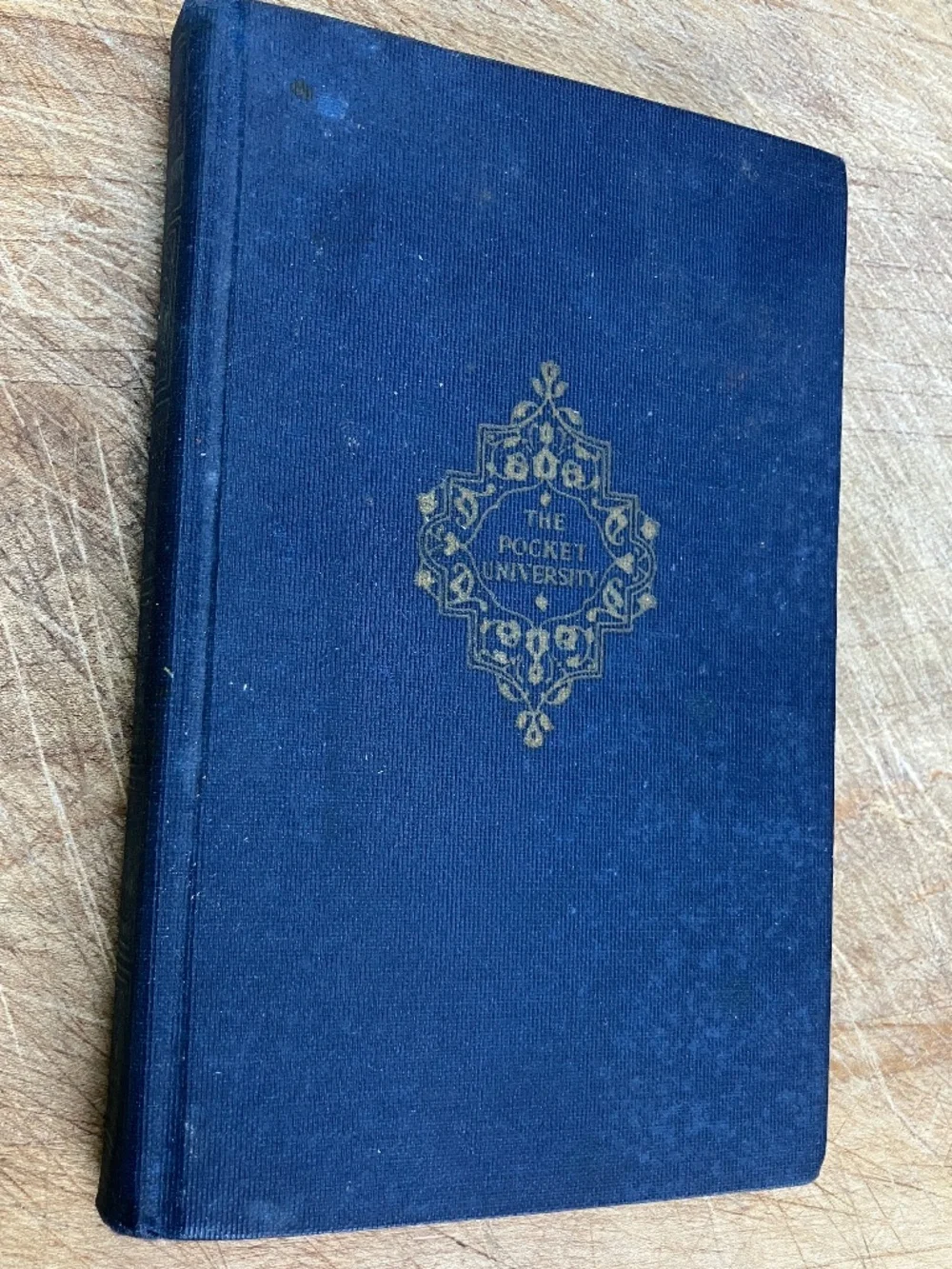 Vintage 1925 The Guide to Reading – Pocket University Vol. XXIII – Hardcover